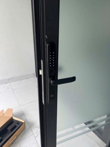 Khóa Siker KTS 105: Giải Pháp Khóa Thông Minh Đẳng Cấp Cho Cửa Gỗ